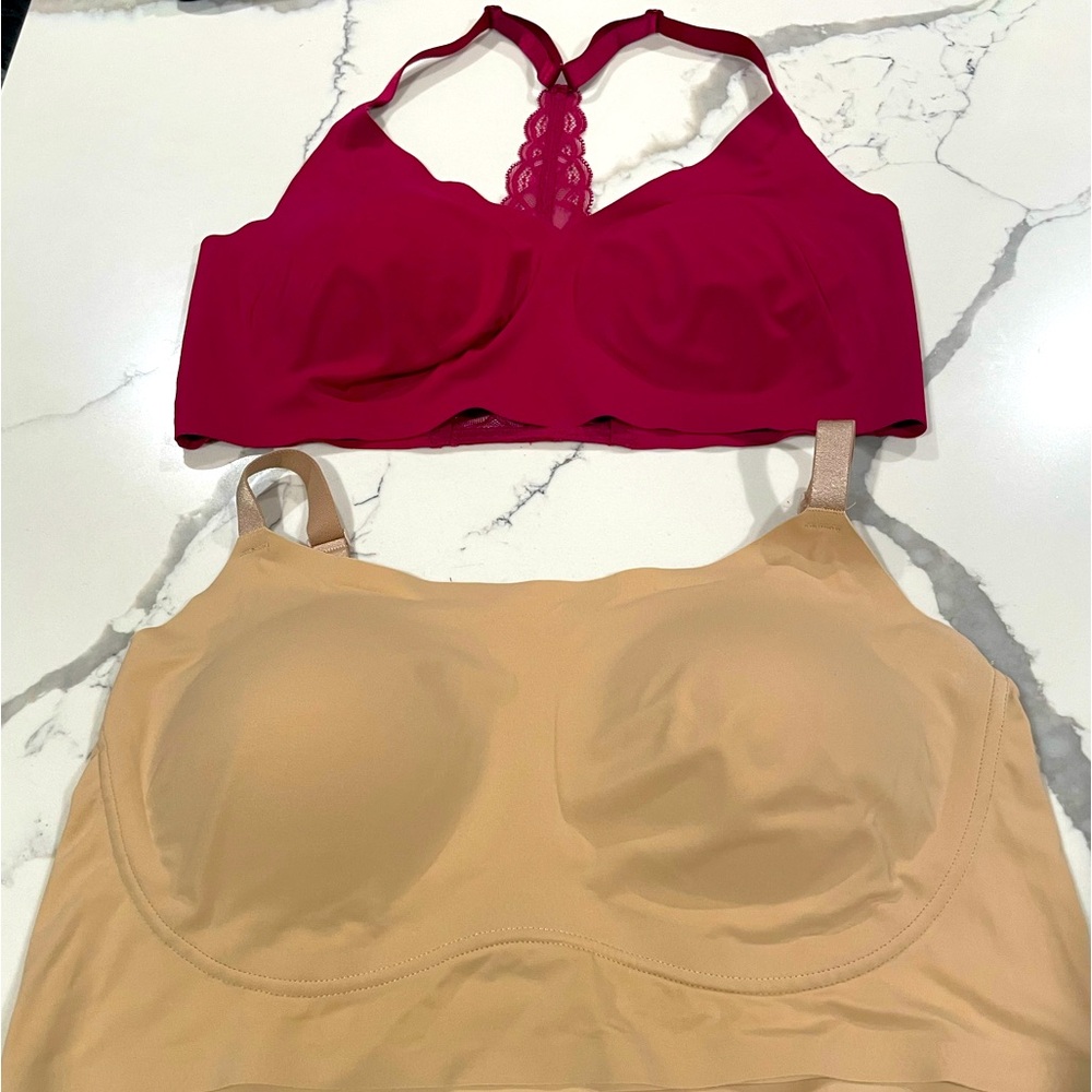 True Body Bras - Bundle of 2 !- NWOT & EUC (Size Large)
